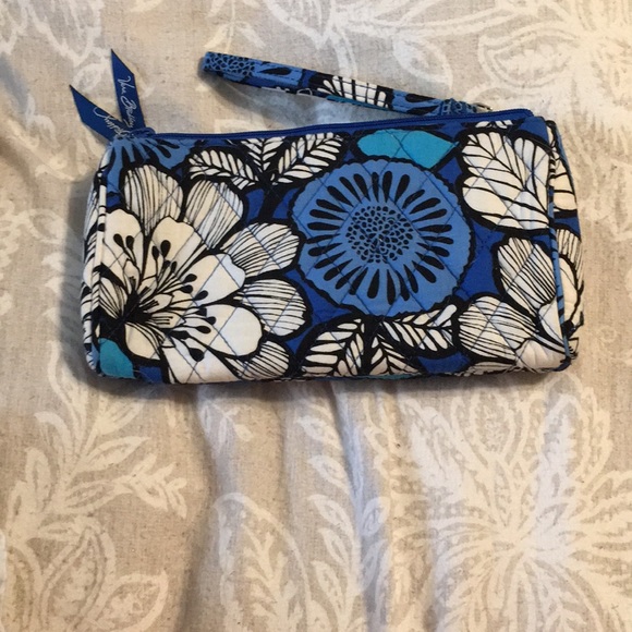 Wallet - Picture 2 of 3